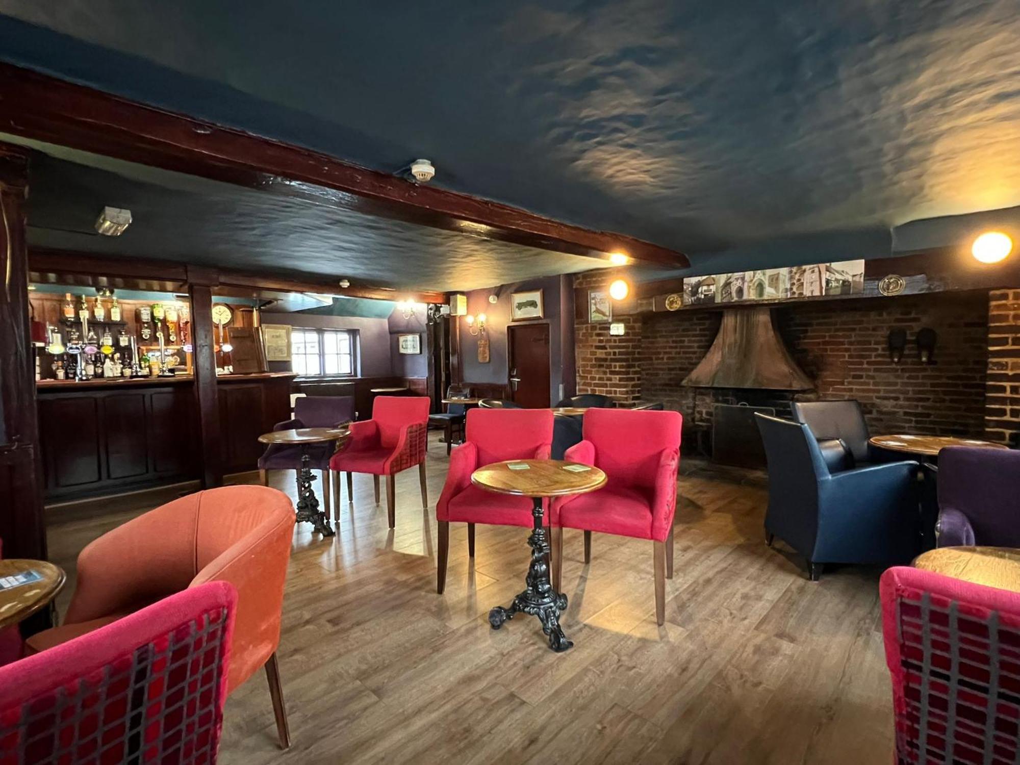Roebuck Inn Стівенідж Екстер'єр фото