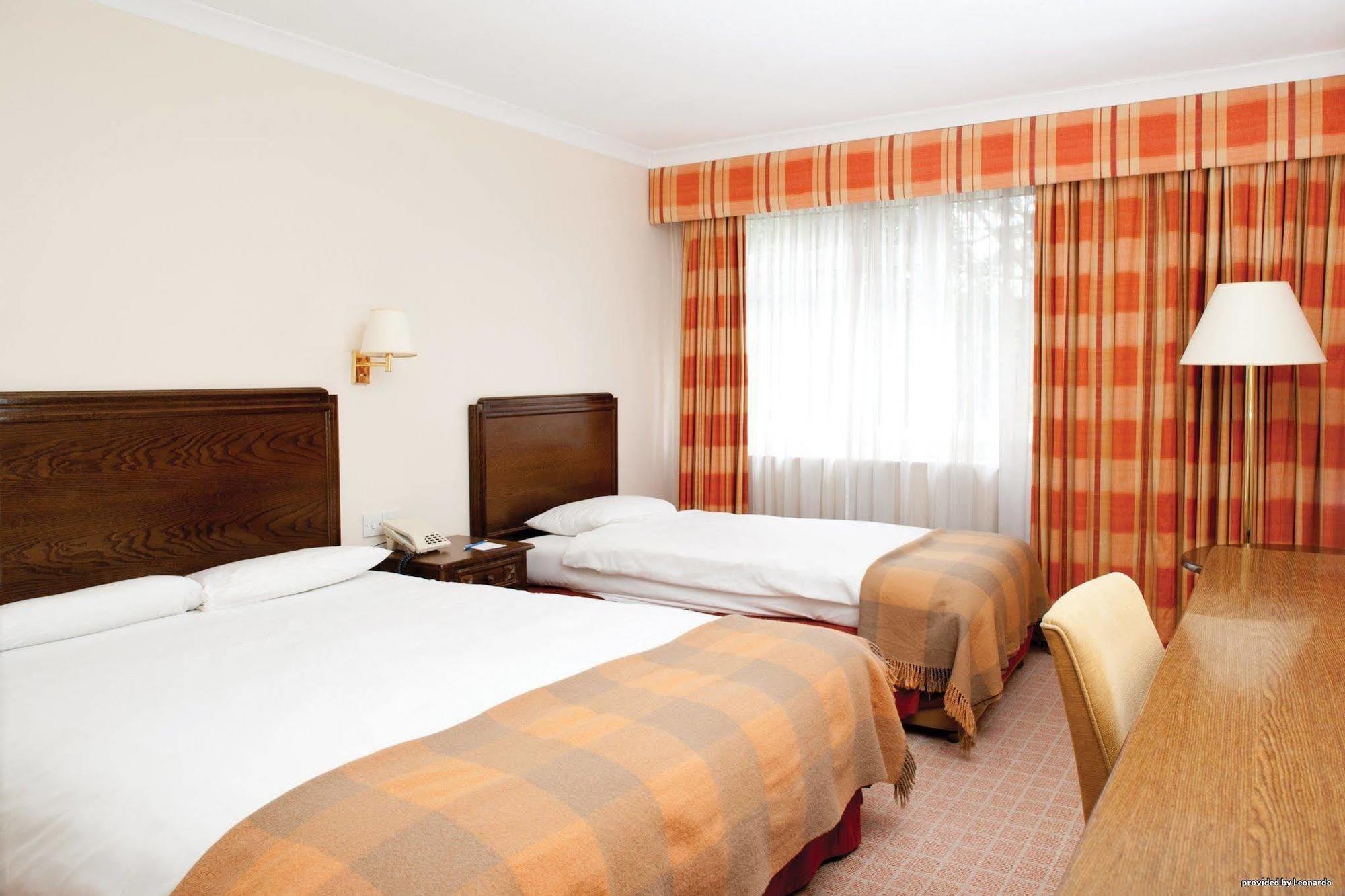 Roebuck Inn Стівенідж Номер фото
